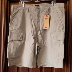 New w/Tags! LEVI'S CARRIER CARGO 9.5" MEN'S SHORTS, Size 38